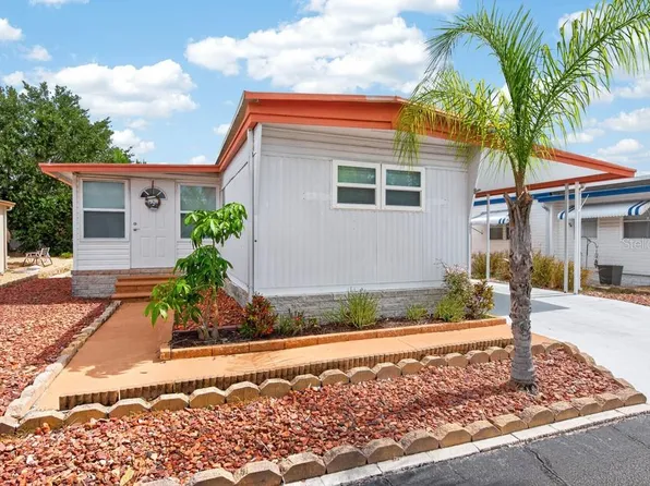 3527 Tiki Dr, Holiday, FL 34691