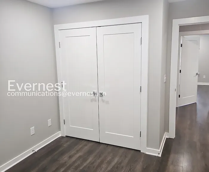 302 Jeffries Way — Photo 12