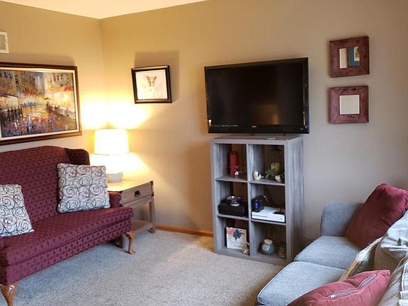 5th image of 204 E Queen St #L-0013