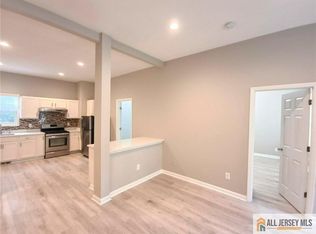 60 Main St, Sayreville, NJ 08872
