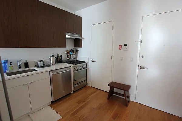 Rented by Bedford 6 Real Estate | media 6