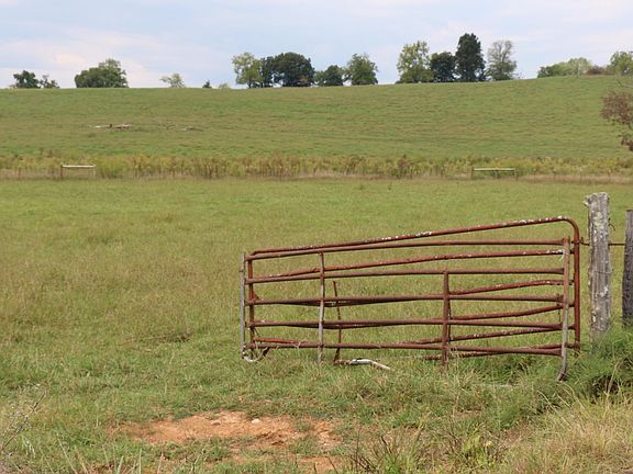 3rd image of 1163 County Road 461