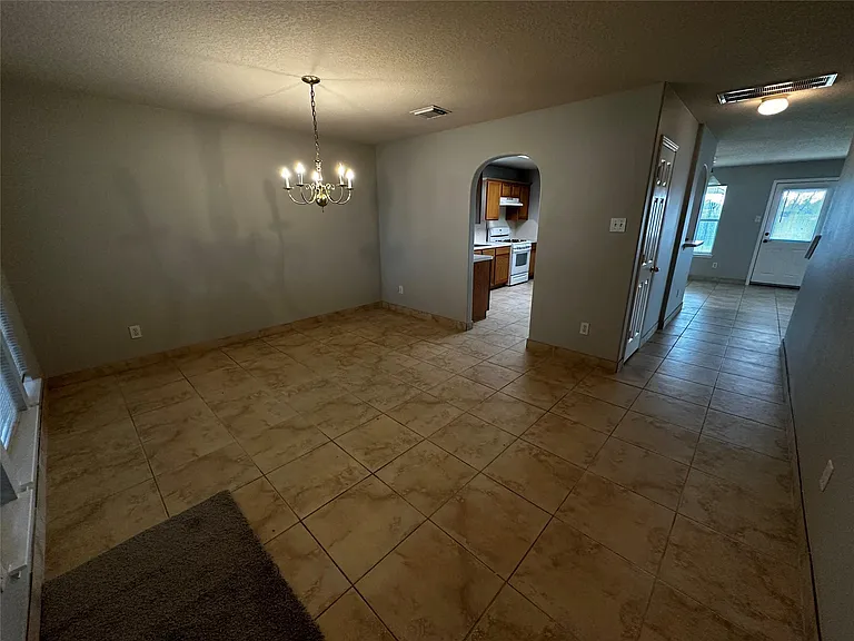 4919 Kasos Isle Dr — Photo 2