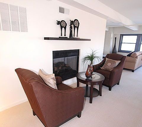 5th image of 915 Olive St APT 1612