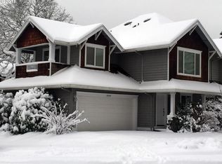 22520 NW Dogwood St, Hillsboro, OR 97124