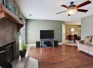 201 W Briar Ct, Mandeville, LA 70471