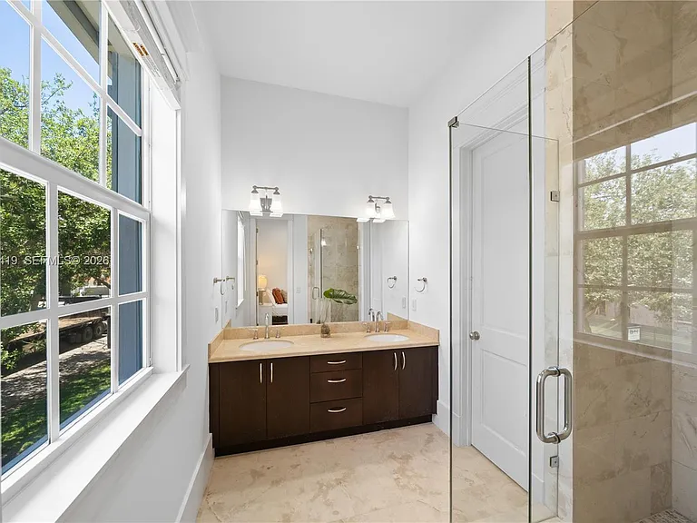 7745 SW 54th Ave — Photo 33