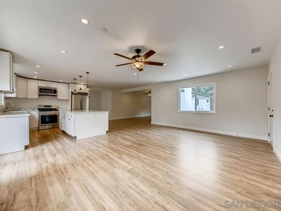 514 Valley Dr, Vista, CA, 92084