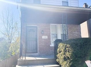 604 Fanshawe St, Philadelphia, PA 19111