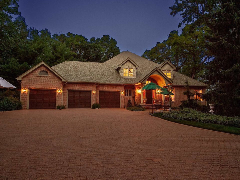 1st image of 10131 Rellswood Dr