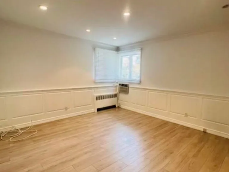 2 Kent Pl — Photo 9