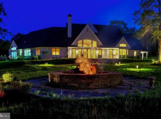 2 Cedar Ln, Erwinna, PA 18920