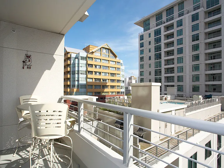 425 W Beech St #953 — Photo 13