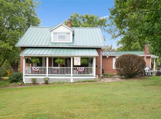 1735 Highway 100, Hermann, MO 65041