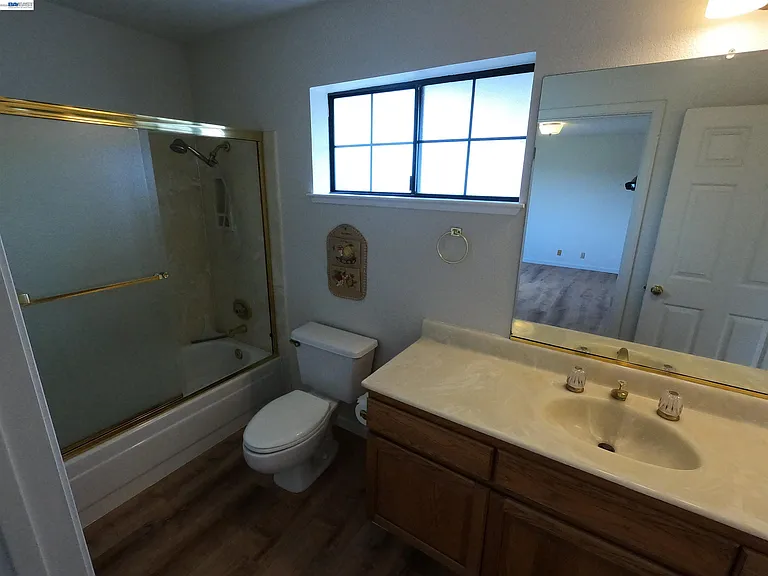 19179 Alpha Ct — Photo 27