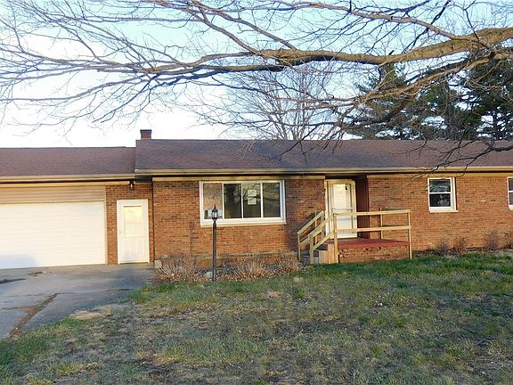 2nd image of 2371 N 1860 East Rd