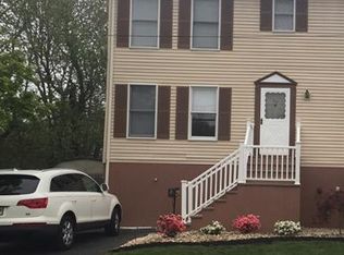 69 Forge St, Jamesburg, NJ 08831