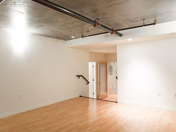 5th image of 683 Brannan St
