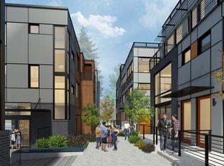 4251 SW Charlestown St #D, Seattle, WA 98116