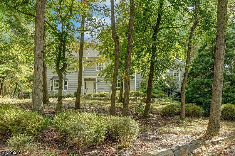90 Glen Eagle Dr, Watchung, NJ 07069 MLS 3869333 Zillow