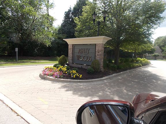 2nd image of 2713 Burton Dr