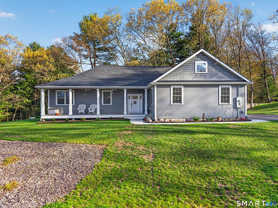 1st image of 16 Whitehall Drive