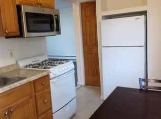 153 Ramapo Rd, Garnerville, NY 10923