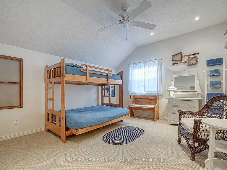 47 Hedgewood Dr — Photo 18