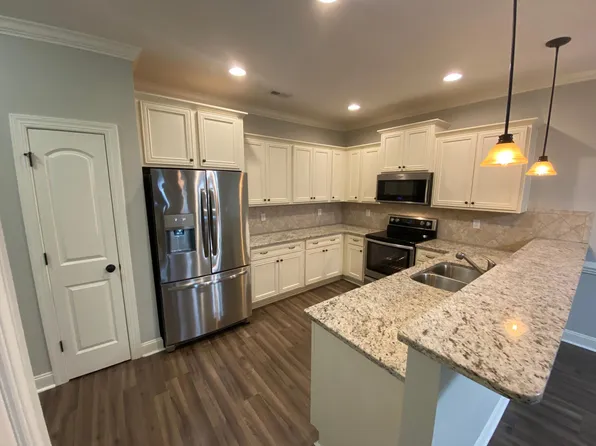 1668 B Cambria Dr, Greenville, NC 27834