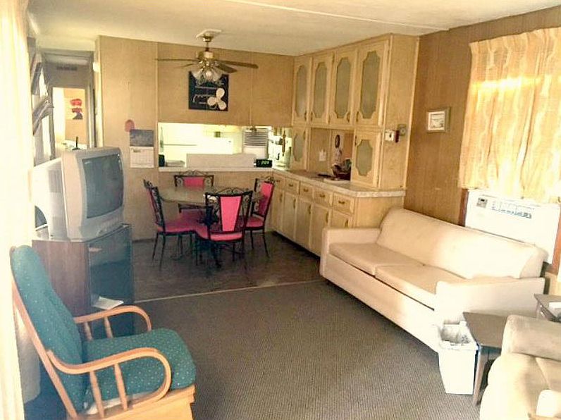 2nd image of 1510 Whispering Sands St