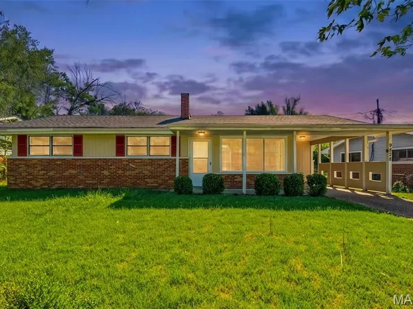 9828 Omega Dr, Saint Louis, MO 63136