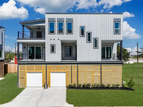 4402 Anthony Court Ln, Seabrook, TX 77586