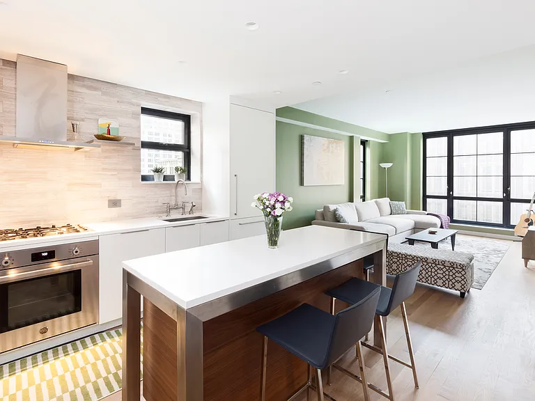 234 E 23rd St #7D — Photo 1