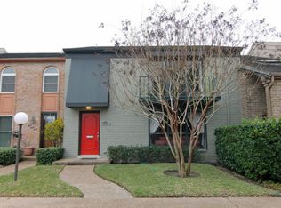 142 Lake Shore Dr, Corpus Christi, TX 78413