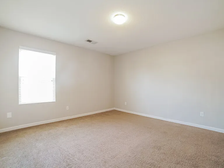 10038 Chariden Dr — Photo 14