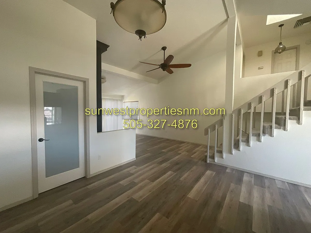 Building Photo - 3100 N Ranch Ct