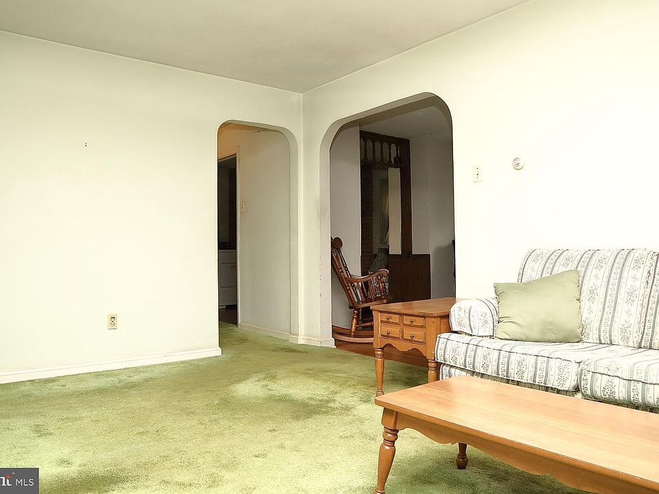 108 Essex St Marietta, PA Zillow Apartments for Rent in Marietta