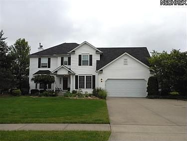 1st image of 33187 Heartwood Ave