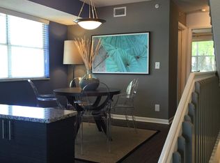 8098 Mizner Ln, Boca Raton, FL 33433