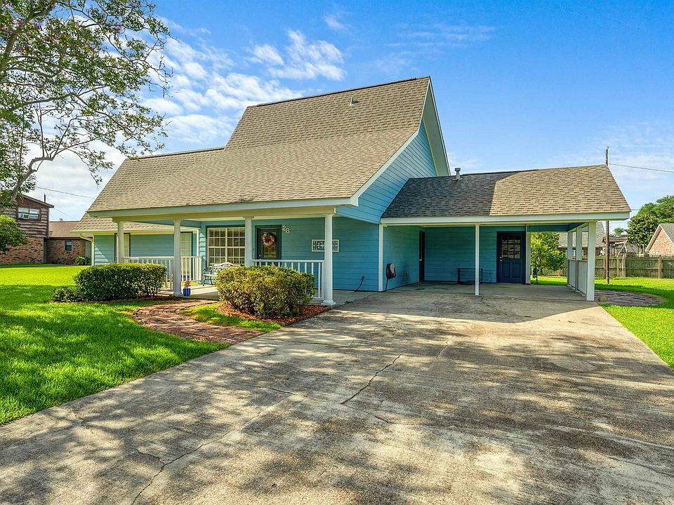 1st image of 28 Hibiscus Rd