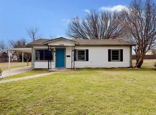 1508 E Cantey St, Fort Worth, TX 76104