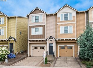 10036 SE Old Town Ct, Happy Valley, OR 97086