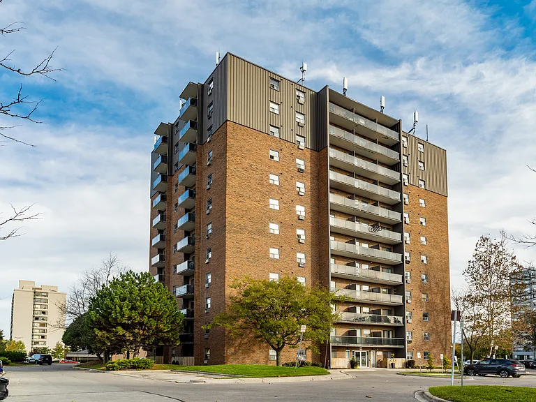 770 Wonderland Rd S #760 — Photo 12