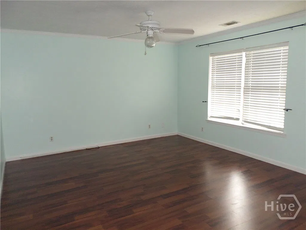 2 bed, 2.0 bath, 1056 sqft, $1,400 — Photo 3
