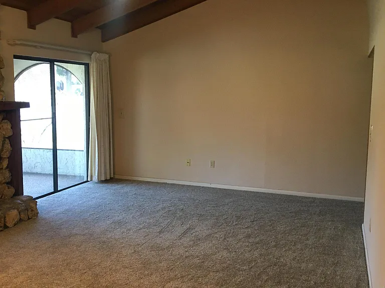 1856 Guatemala Blvd — Photo 10