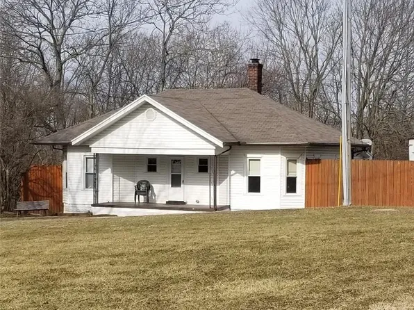 902 Dayton Xenia Rd, Xenia, OH 45385