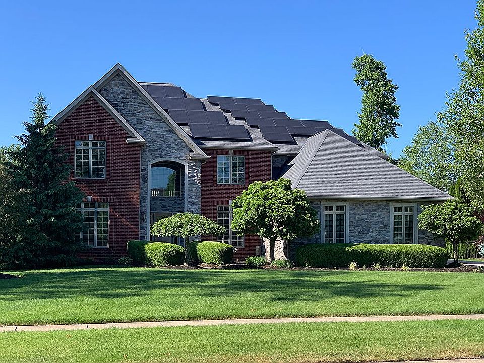 1st image of 31056 Bellerive Ct