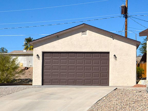 3rd image of 3441 Hound Ln