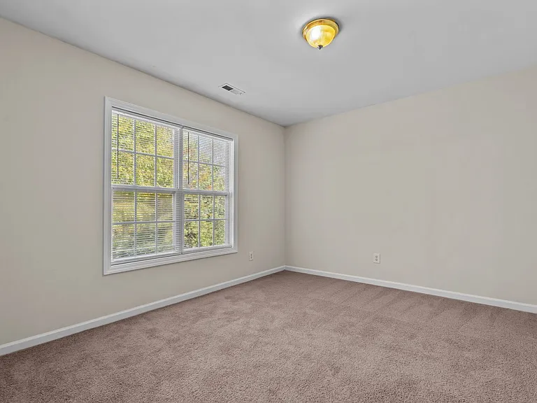 408 Anna St — Photo 20