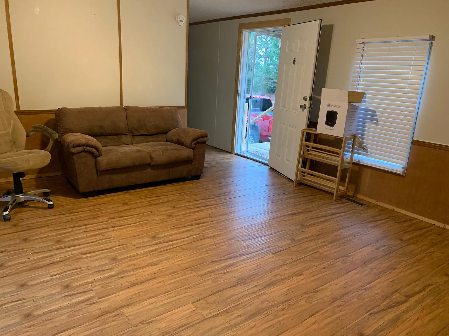 3 bed, 1280 sqft, $1,000 — Photo 2